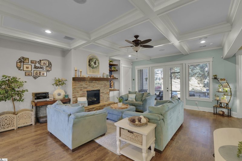 Property image 3 at 618 Park Ridge Circle, Greer, SC 29651