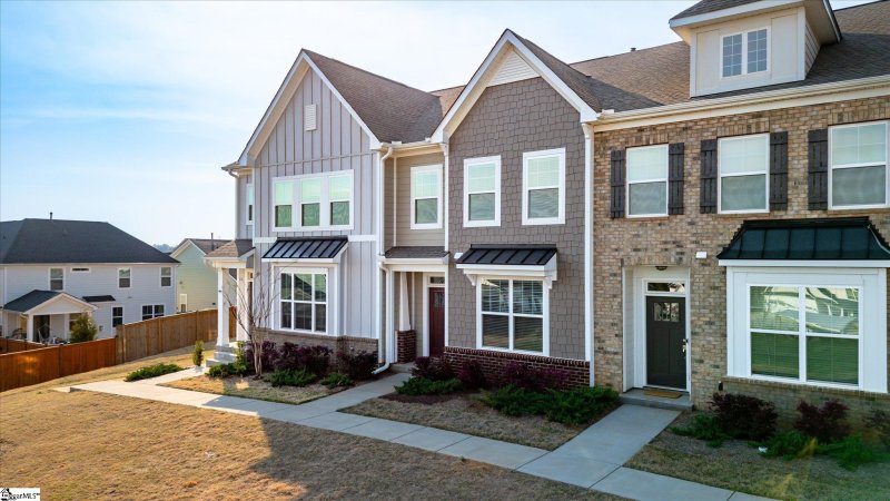 Property image 3 at 107 Sothel Court, Greer, SC 29651