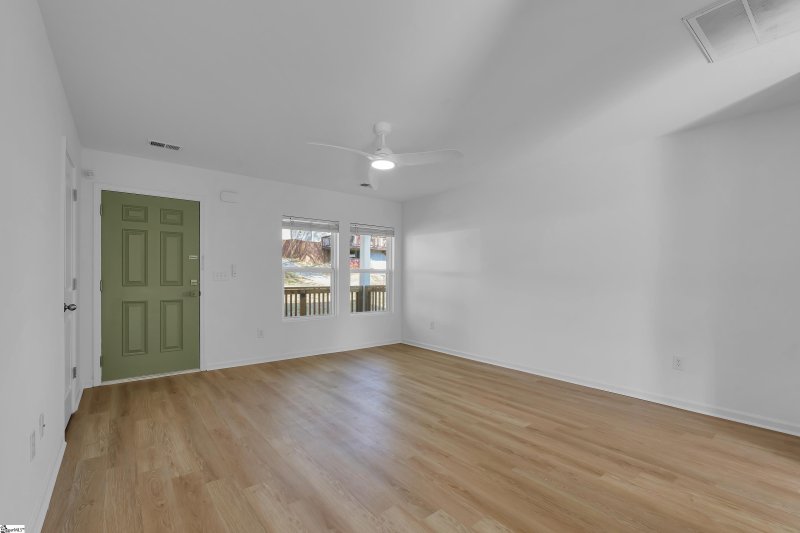 Property image 5 at 16 E Street, Greenville, SC 29611