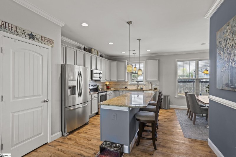 Property image 3 at 404 Skyway Place, Travelers Rest, SC 29690-7408