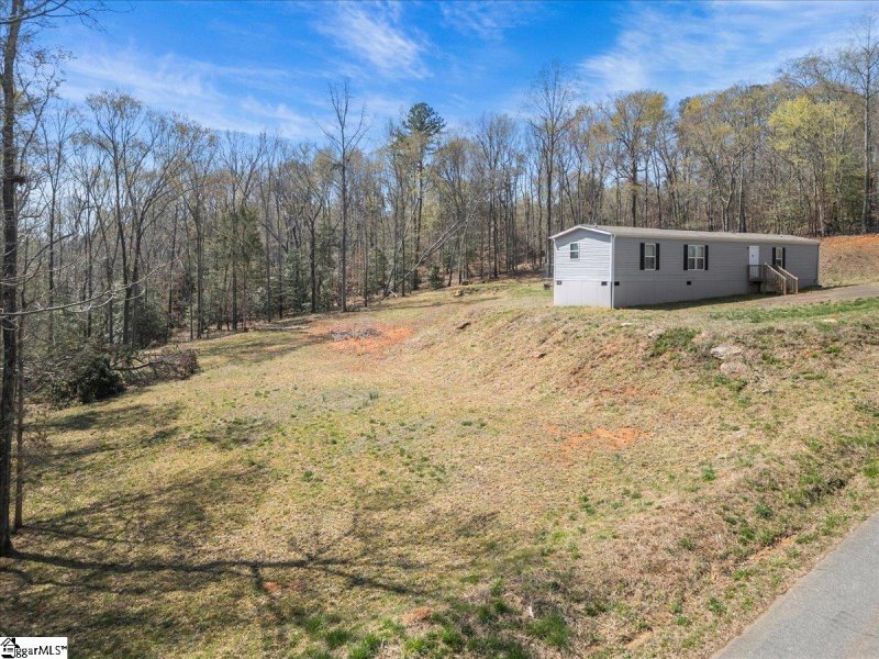 Property image 4 at 126 Sir Lancelot Drive, Piedmont, SC 29673
