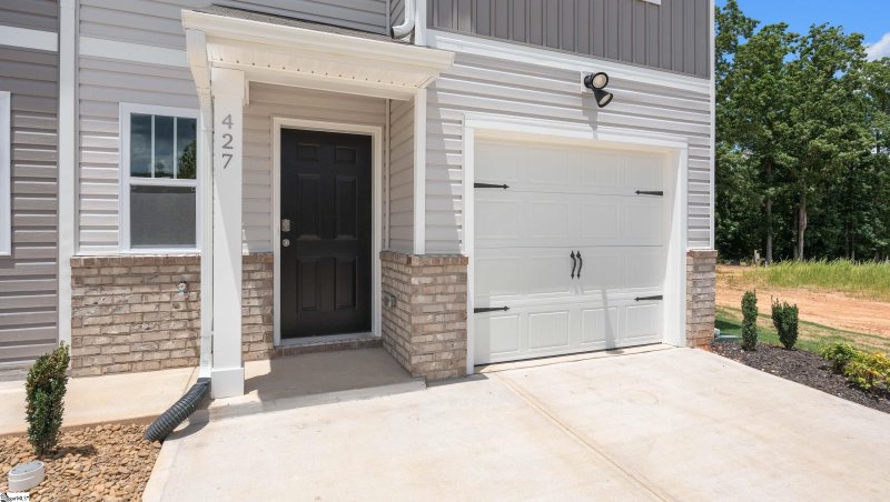 Property image 5 at 427 Silicon Drive, Greenville, SC 29605