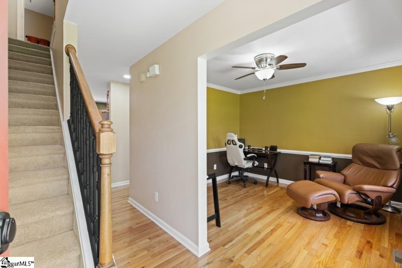 Property image 4 at 414 Palmetto Drive, Greer, SC 29651