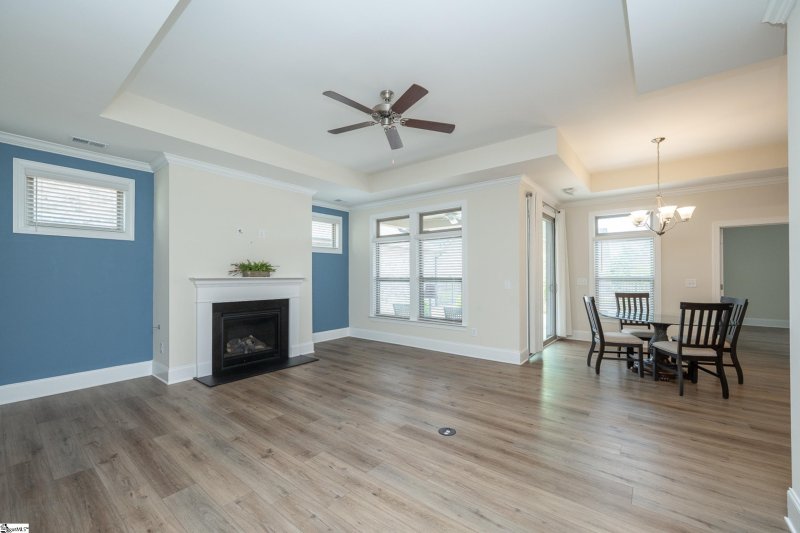 Property image 5 of 811 Vita Drive in Blaize Ridge, Greer, SC 29651