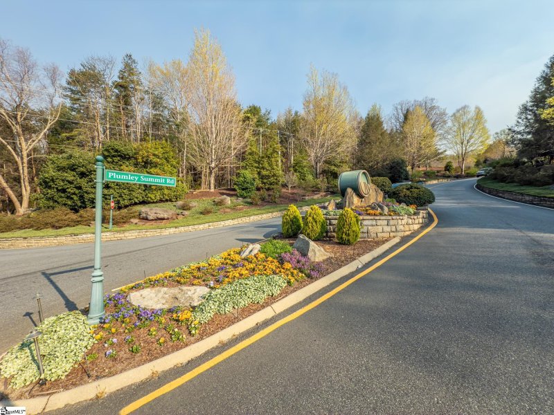 Property image 3 of 2 Park Green Way in The Cliffs at Glassy, Landrum, SC 29356