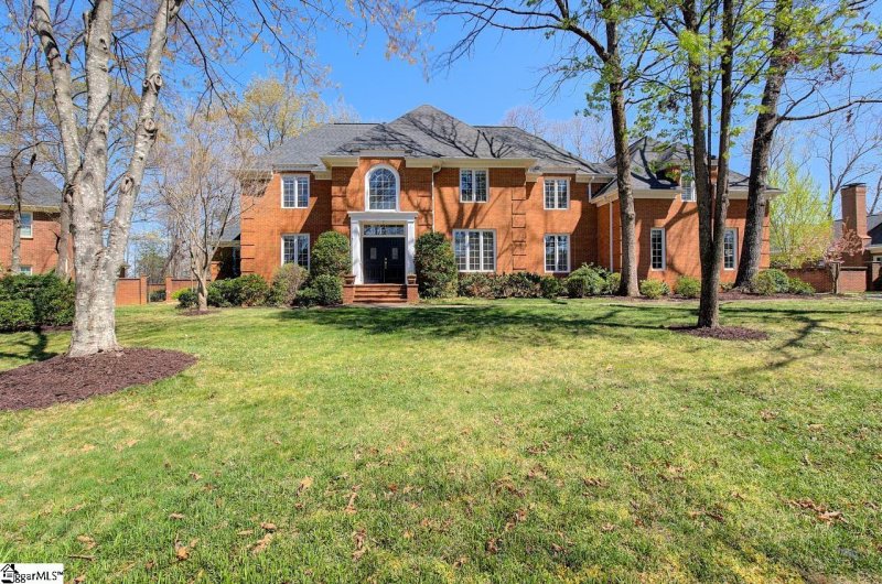 Property image 2 at 206 Chelsea Lane, Greer, SC 29650