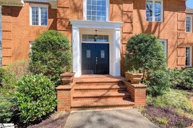 Property image 3 at 206 Chelsea Lane, Greer, SC 29650