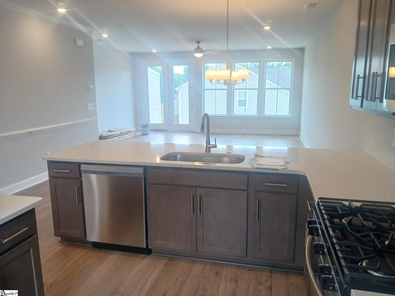 Property image 4 of 404 Encampment Boulevard in The Settlement, Simpsonville, SC 29681