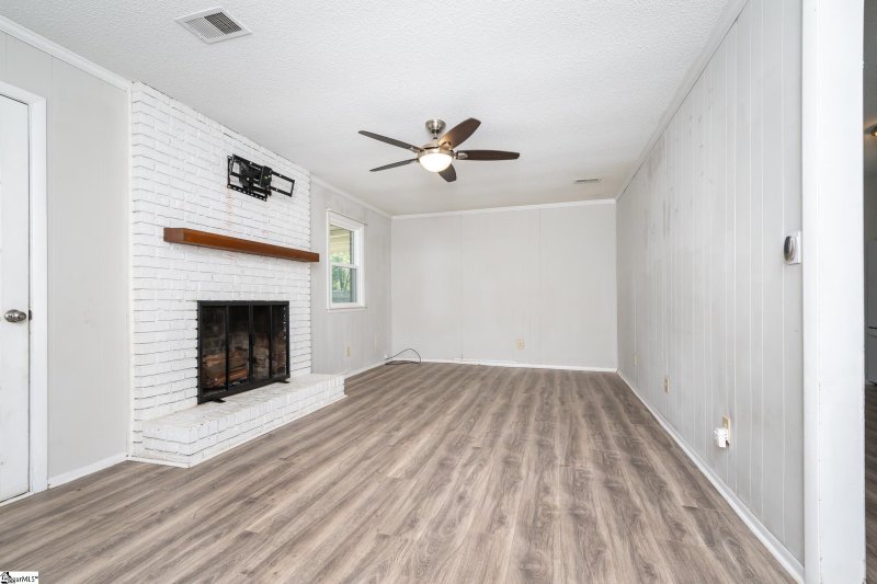 Property image 4 at 108 Palamon Street, Piedmont, SC 29673