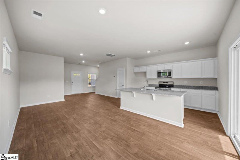 Property image 5 of 100 Lowland Drive in Clarke Townes, Anderson, SC 29621