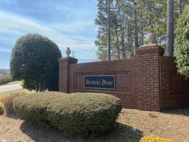 Property image 3 at 113 Sandy Lane, Greenville, SC 29605