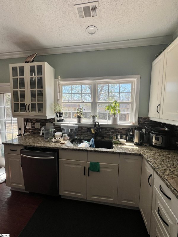 Property image 4 at 12 Breckenridge Court, Greenville, SC 29615