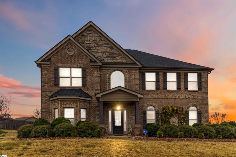 Property image 2 at 195 Harbrooke Circle, Greer, SC 29651