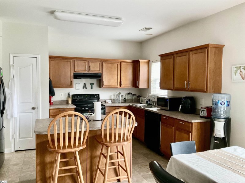 Property image 4 at 106 Wayline Court, Greenville, SC 29605