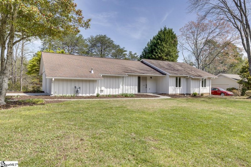 Property image 2 at 104 Windamere Road, Easley, SC 29640