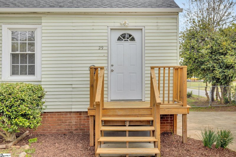 Property image 4 at 29 Fore Avenue, Greenville, SC 29607-3217