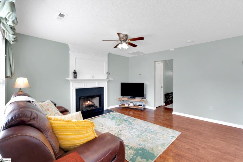 Property image 4 at 102 Millsmith Court, Greenville, SC 29617