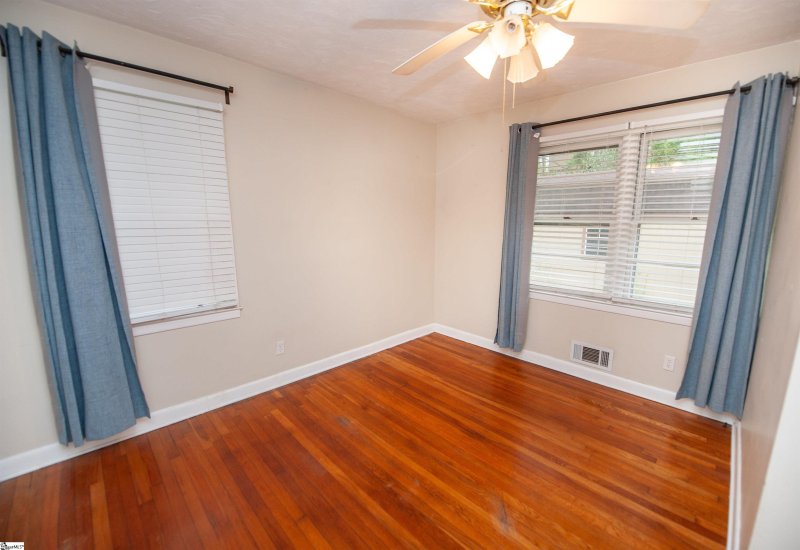 Property image 4 at 315 Francis Marion Drive, Spartanburg, SC 29302