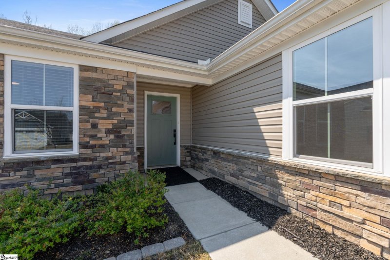 Property image 3 at 218 Stockland Trail, Fountain Inn, SC 29644