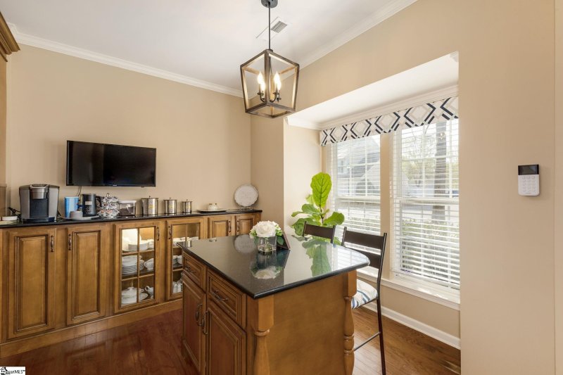 Property image 3 at 301 Majesty Court, Greenville, SC 29615