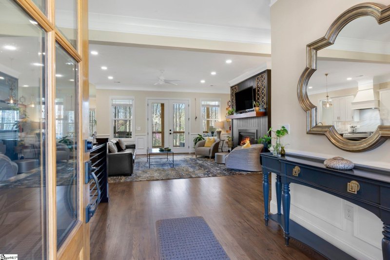 Property image 3 at 9 Graywood Court, Simpsonville, SC 29680