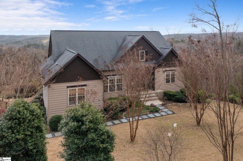 Property image 2 at 109 Treasure Trail, Cleveland, SC 29635