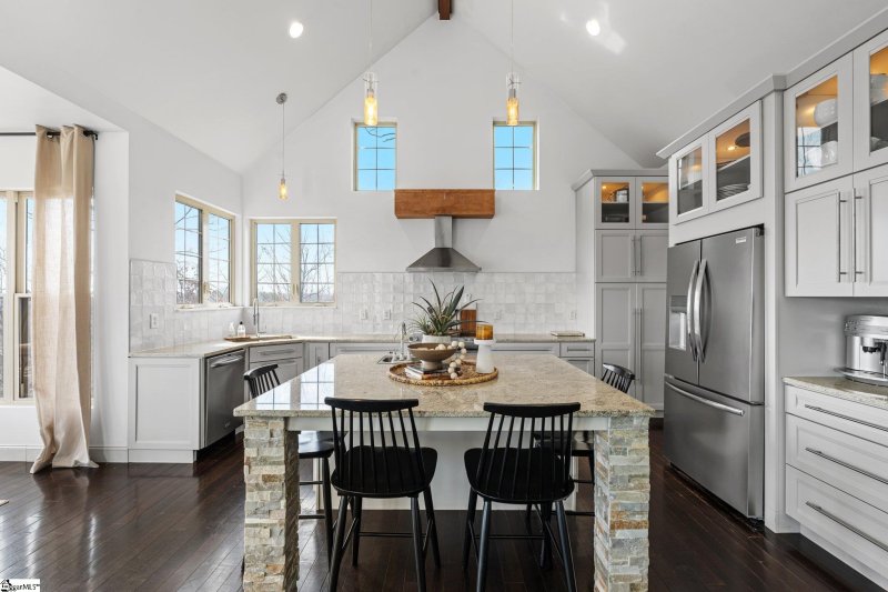 Property image 4 at 109 Treasure Trail, Cleveland, SC 29635