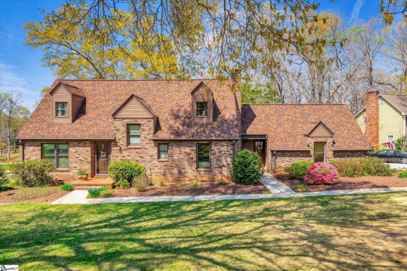 202 Mornington Court