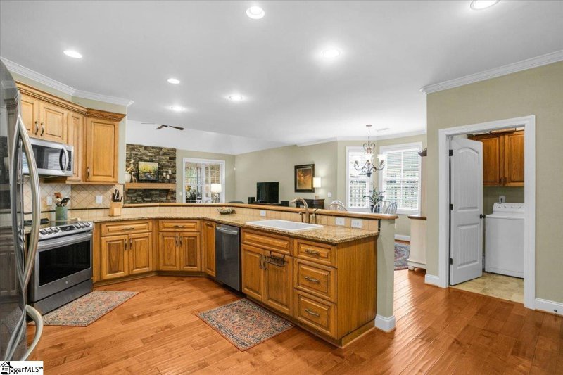 Property image 4 at 102 Capertree Court, Greenville, SC 29615