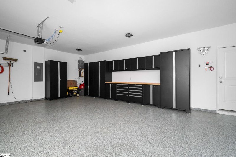 Property image 2 at 310 Yarrow Way, Greenville, SC 29607