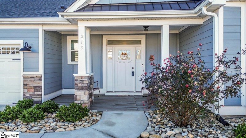 Property image 2 at 218 Lincoln Hill Road, Taylors, SC 29687