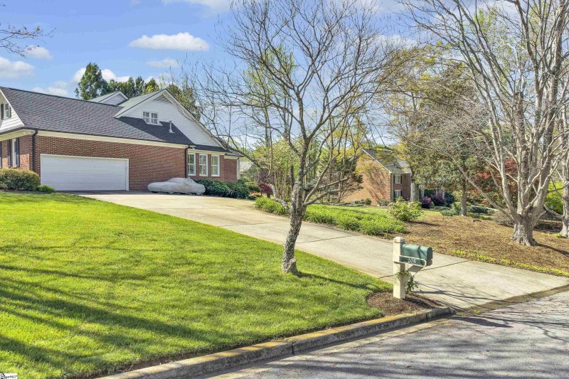 Property image 3 at 205 Buckland Way, Greenville, SC 29615