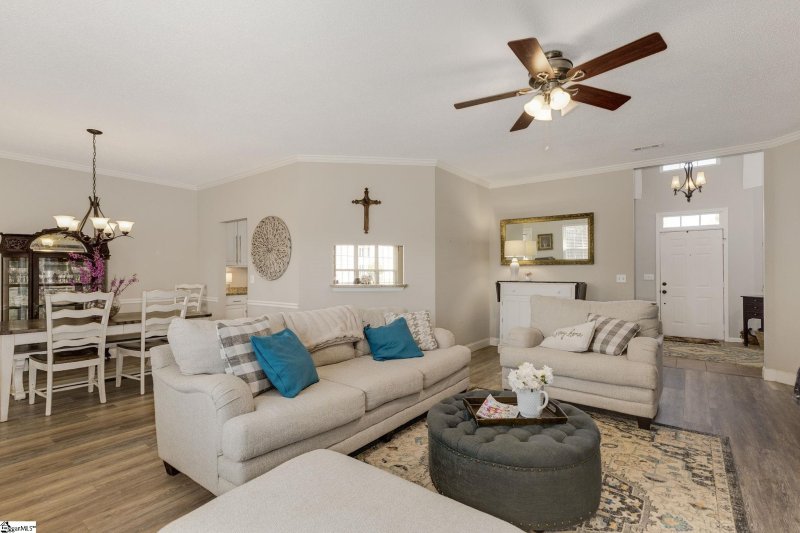 Property image 4 at 100 Cotter Lane, Greer, SC 29650-2586