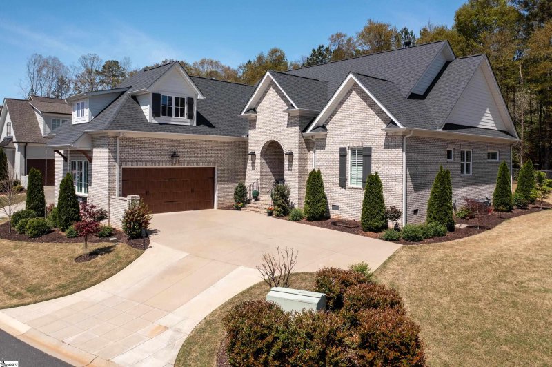 Property image 5 at 116 Chestnut Pond Lane, Simpsonville, SC 29681