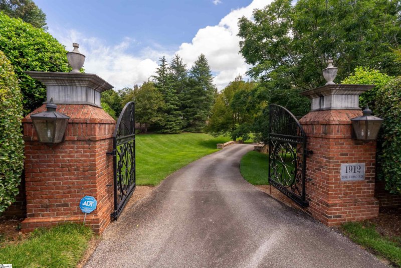 1912 Roe Ford Road