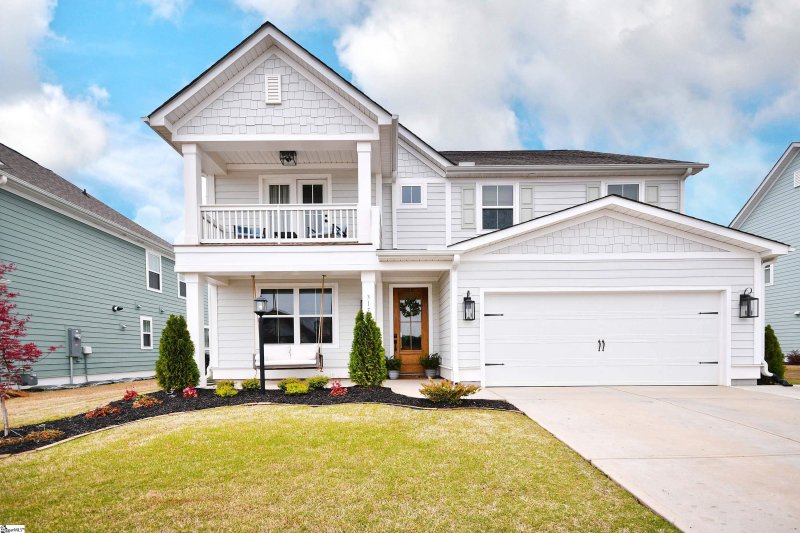 317 Encampment Boulevard