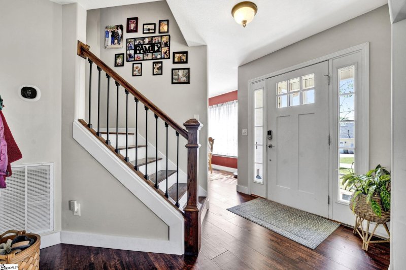 Property image 4 at 312 Glastonbury Drive, Greer, SC 29651-5088