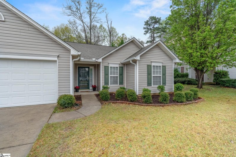 Property image 2 at 25 Sunfield Court, Greer, SC 29650-4146