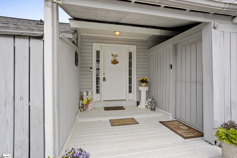 Property image 3 at 46 Jib Court, Greenville, SC 29611-3063