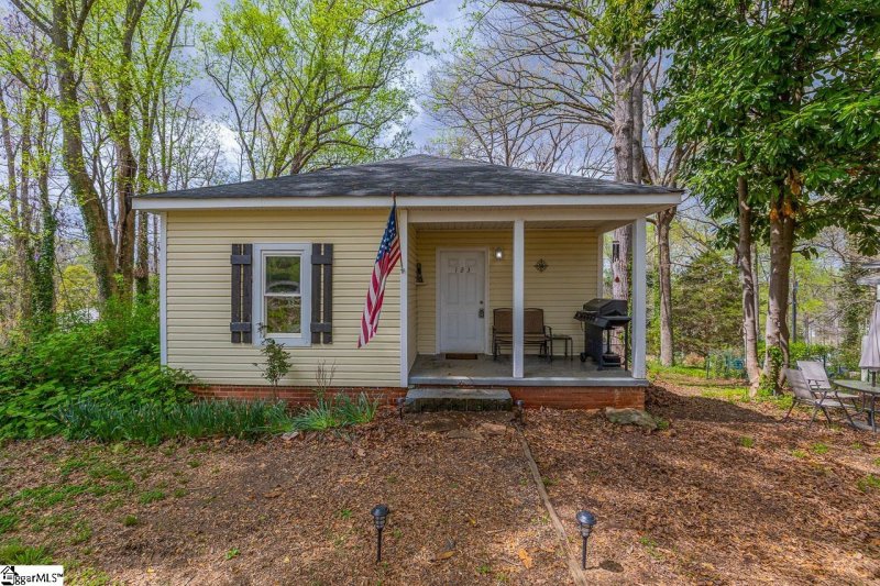 Property image 4 at 123 Cobb Street, Easley, SC 29640