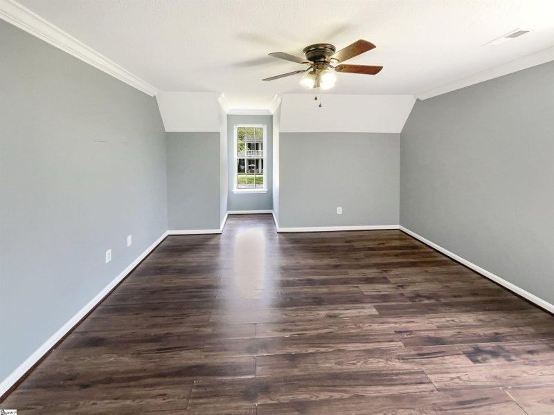 Property image 5 of 323 Springfield Circle in Springfield Plantation, Easley, SC 29642