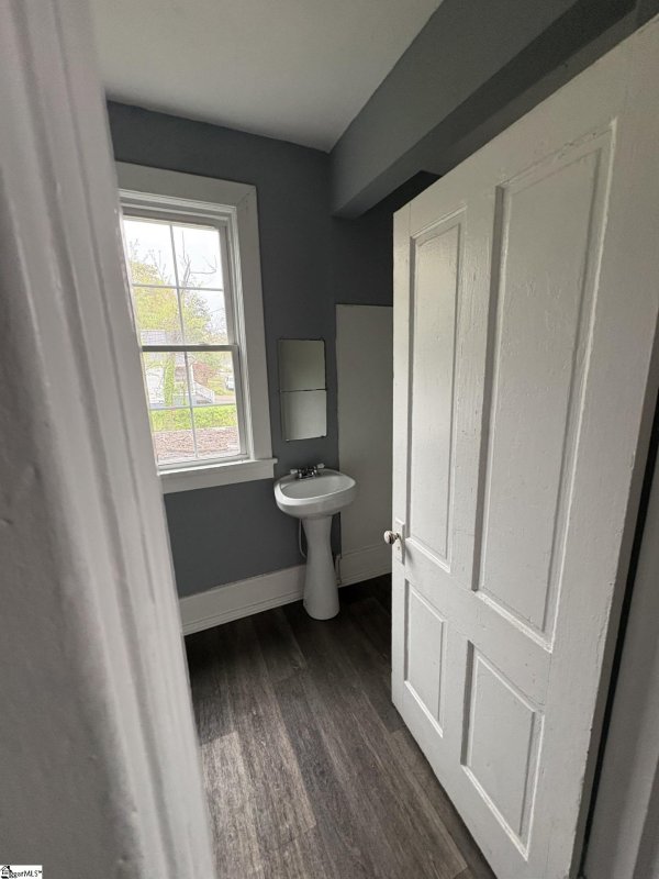Property image 5 at 11 Gaylord Street, Greenville, SC 29611