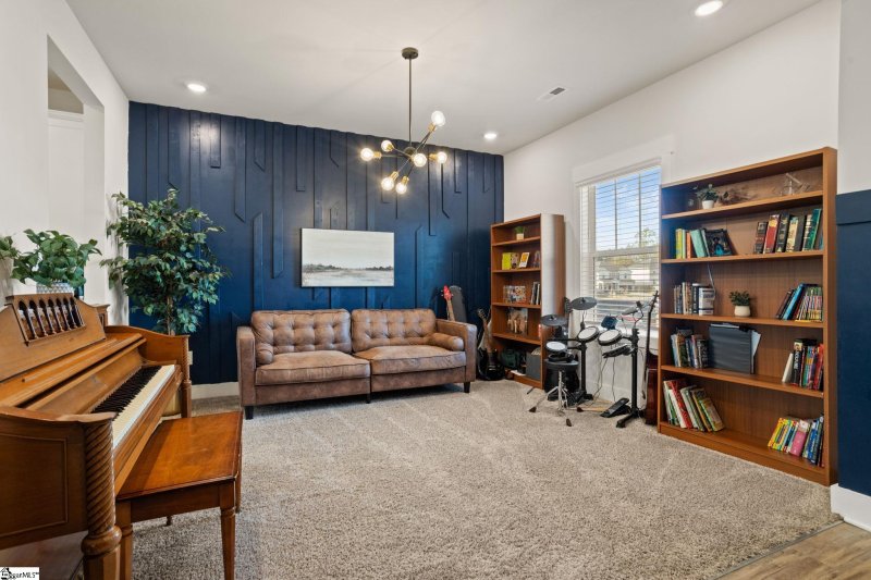 Property image 5 at 305 Pewter Circle, Simpsonville, SC 29680