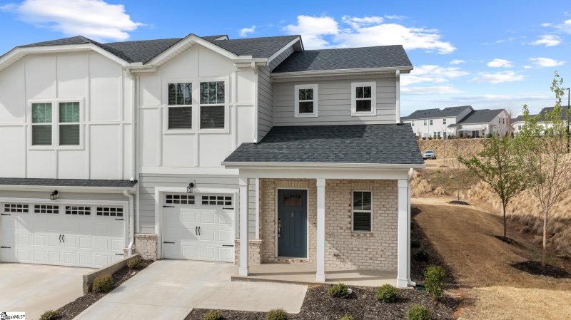 Property image 2 at 9 Lettner Drive, Greenville, SC 29607