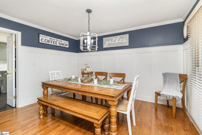 Property image 3 at 320 E Killarney Lk, Moore, SC 29369