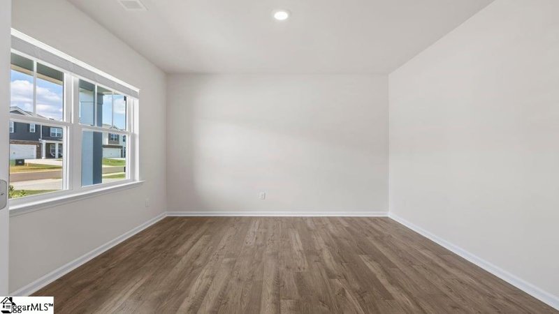 Property image 3 of 1030 Roleson Way in Hunters Ridge, Woodruff, SC 29388