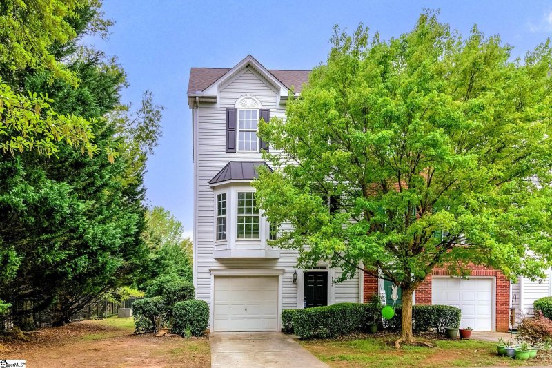 Property image 2 at 112 Braxton Place, Mauldin, SC 29662