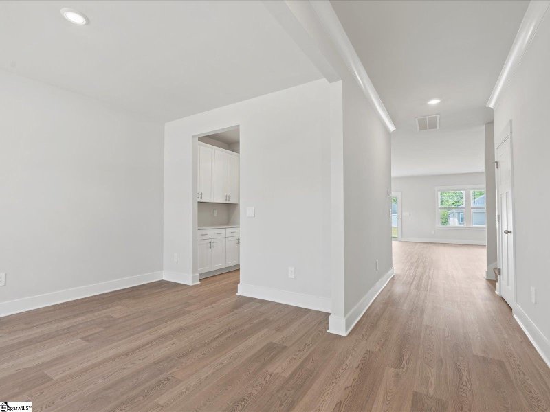 Property image 3 at 1017 Hillcraft Drive, Greer, SC 29651