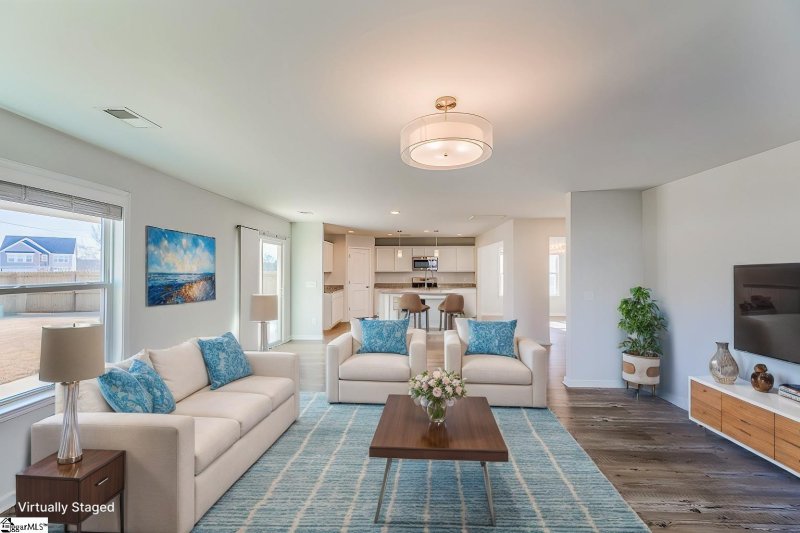 Property image 3 at 604 Whittier Street, Greenville, SC 29605