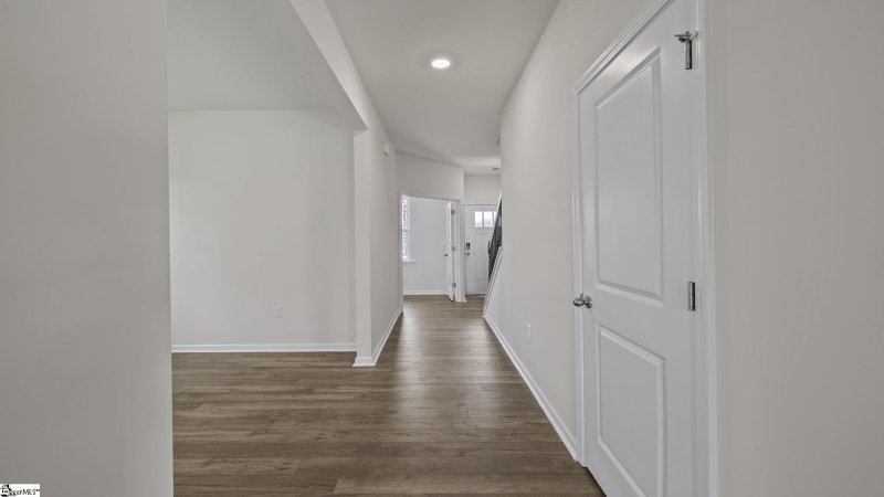 Property image 4 at 1115 White Willow Drive, Spartanburg, SC 29303